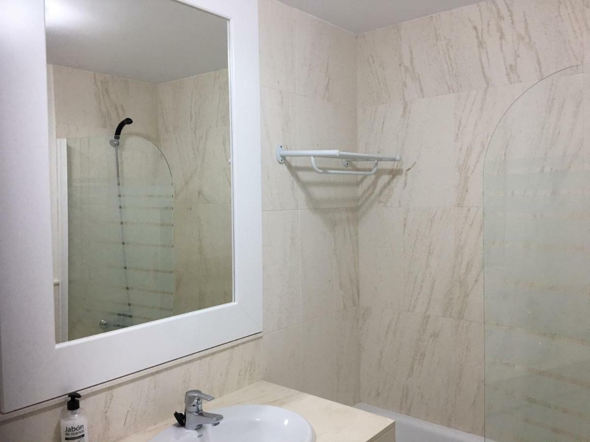 Mi Capricho A16 Beachfront Apartment Sitio de Calahonda Exterior photo